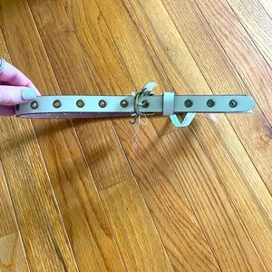 American Eagle Cream Belt NWT extra small